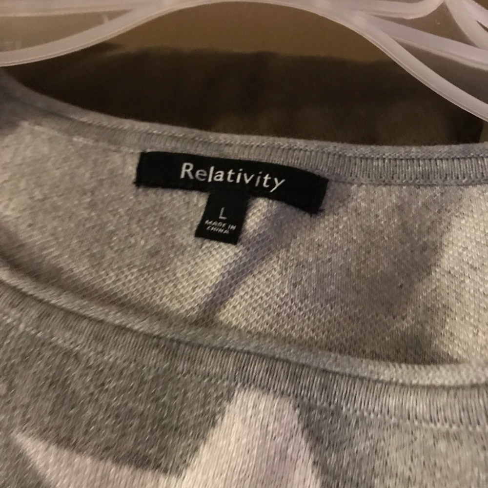 Cute light weight sweater
